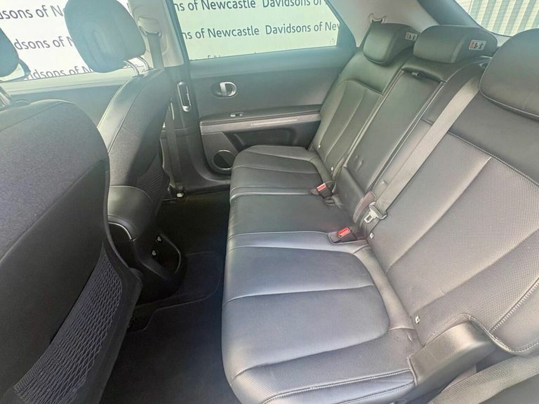 Hyundai Ioniq 5 Hatchback Green #10