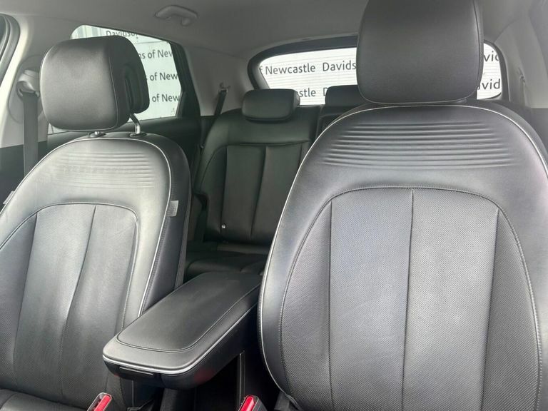 Hyundai Ioniq 5 Hatchback Green #33