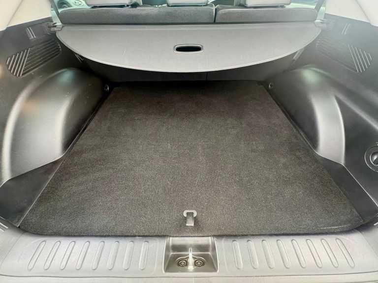 Hyundai Ioniq 5 Hatchback Green #27