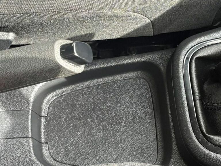 Volkswagen Polo Hatchback #10