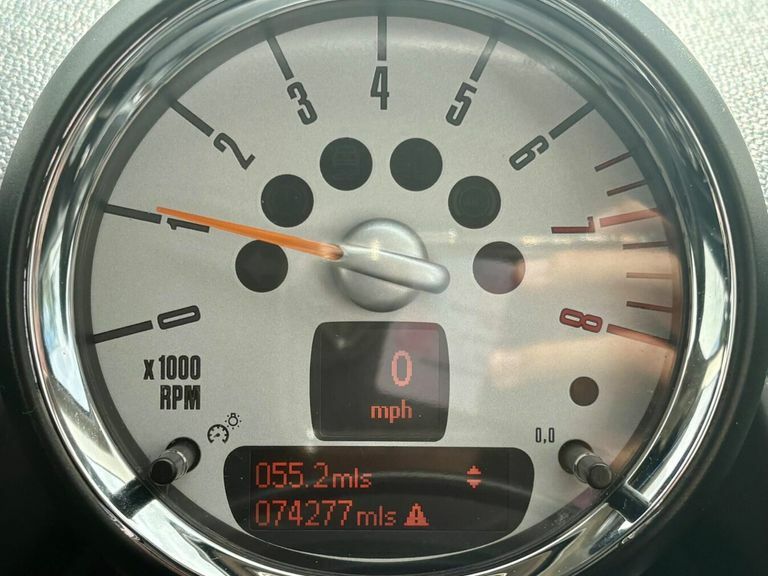 Mini Countryman One White #29