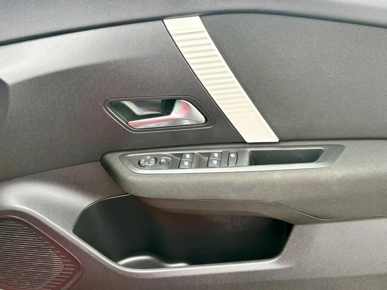 Citroen C4 1.2 Hybrid You E-dcs6 2025 White #26