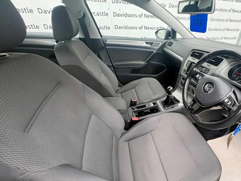 Volkswagen Golf 1.6 Tdi 105 Se Black #11