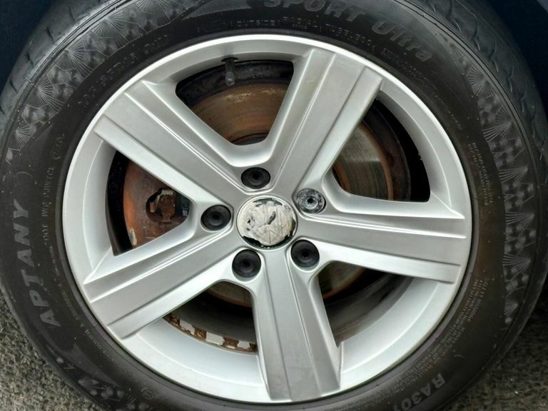 Volkswagen Golf 1.6 Tdi 105 Se Black #16