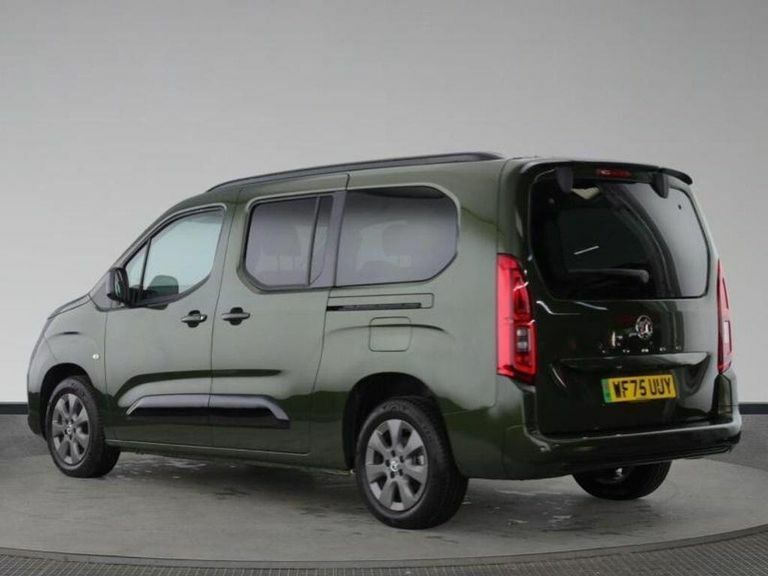 Vauxhall Combo-e Life 52Kwh Ultimate XL Mpv 11Kw Char Green #3