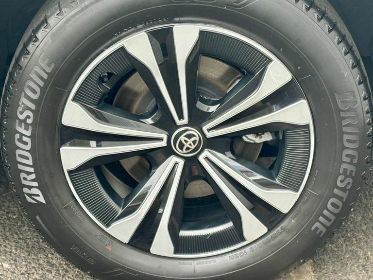 Toyota bZ4X Pure Black #17