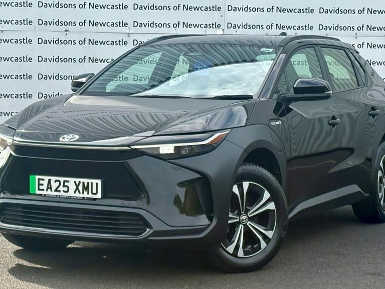 Toyota bZ4X 71.4Kwh Pure Suv 11Kw Obc 204 Black #3