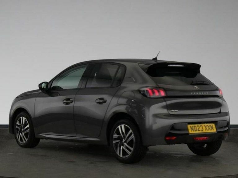 Peugeot 208 1.2 Puretech Allure Premium Hatchback Grey #3