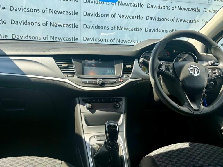 Vauxhall Astra 115Kw Ultimate 54Kwh Red #7