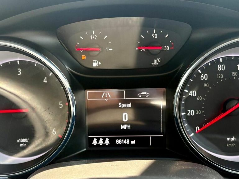 Vauxhall Astra 115Kw Ultimate 54Kwh Red #15
