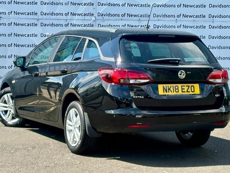 Vauxhall Astra 115Kw Ultimate 54Kwh Red #8