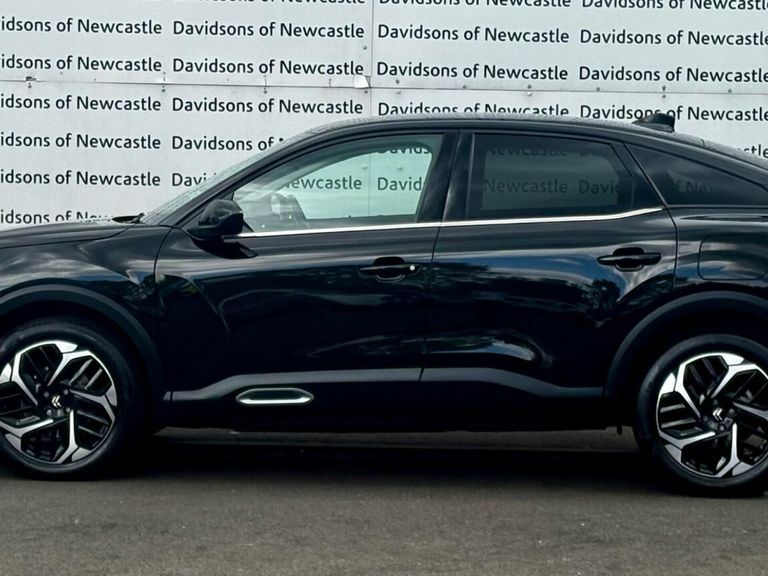 Citroen C4 1.5 Bluehdi Shine Plus Hatchback Eat8 E Black #4