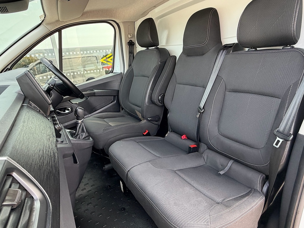 Renault Trafic Dci 170Ps Sport Sl28 L1 Swb With Air Con, Sat FM23UEF White #6
