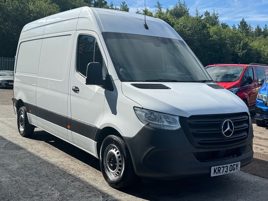 Mercedes-Benz Sprinter 315 Cdi Premium L2 H2 Fwd 150Ps With Air Con, Crui White #3
