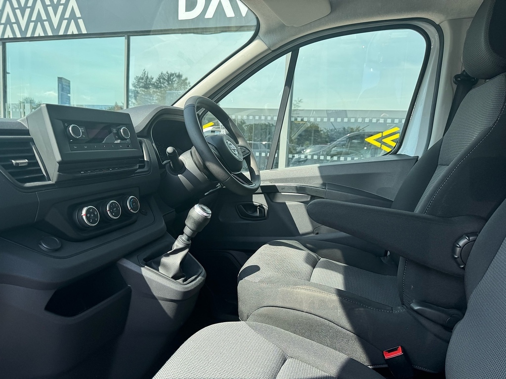 Nissan Primastar Dci 110Ps Acenta With Air Con, Rear Sensors, 1 Own Grey #16