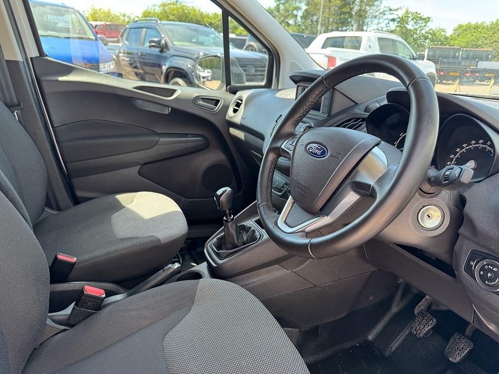 Ford Transit Courier Ecoboost Leader 100Ps With Air Con, Ply Reverse MW22EOP White #5