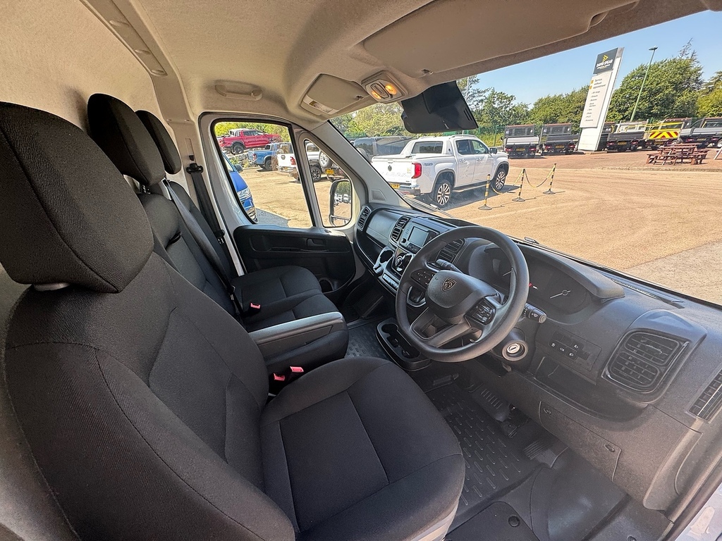 Peugeot Boxer 2.2 Bluehdi 335 Professional L3 H2 Euro 6 #8