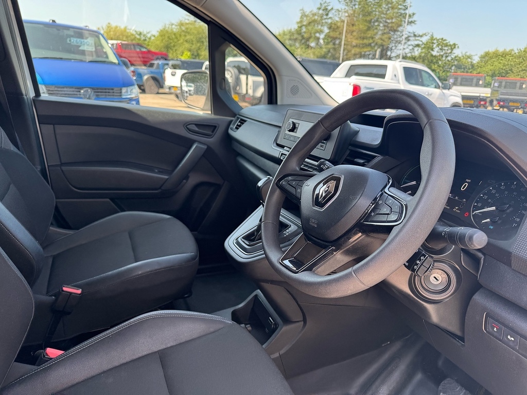 Renault Kangoo E-tech 45Kwh 120Ps With Air Con, Cruise Contr White #5