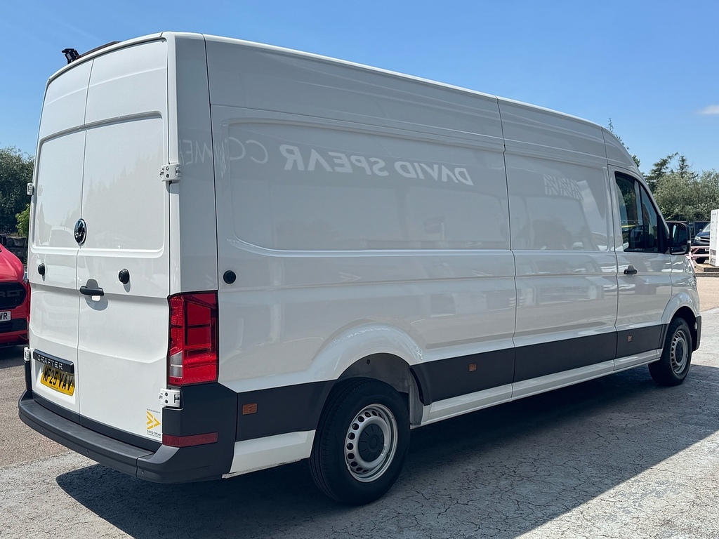 Volkswagen Crafter Tdi Cr35 Commerce Plus Lwb 140Ps With Parking Sens White #2