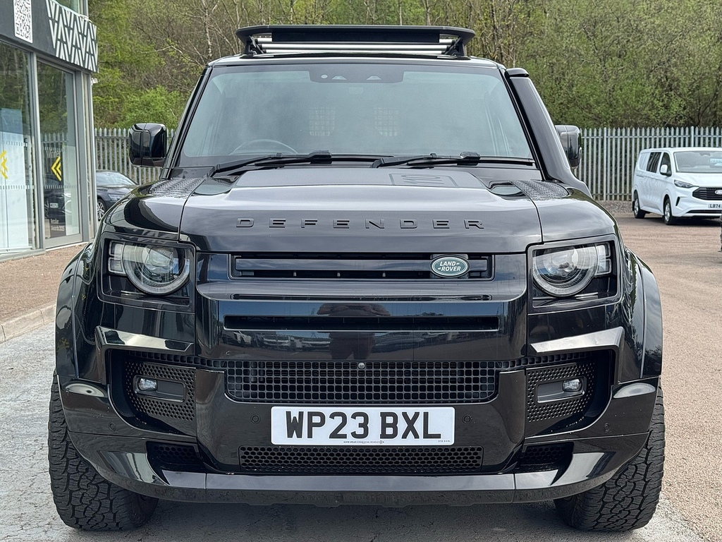 Land Rover Defender 110 D250 Mhev Hse 250Ps With Lots Of Extras Inc. 22 A Black #6