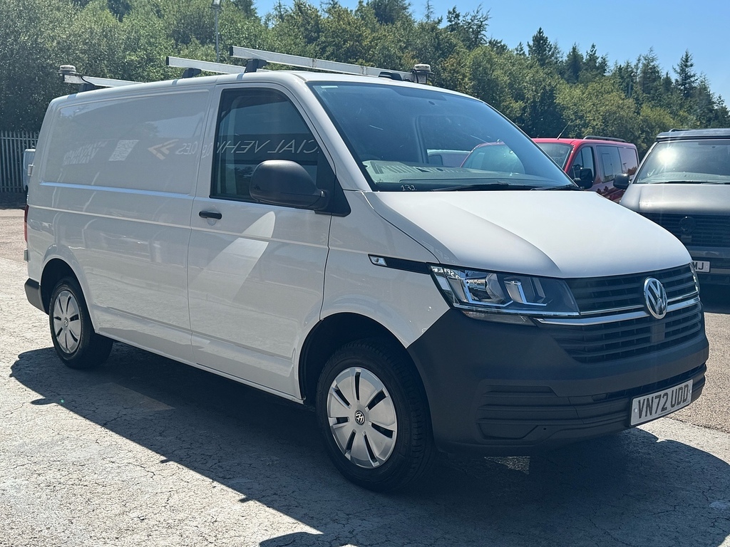 Volkswagen Transporter Tdi 90Ps T30 Startline Fwd With Interior Racking, White #3