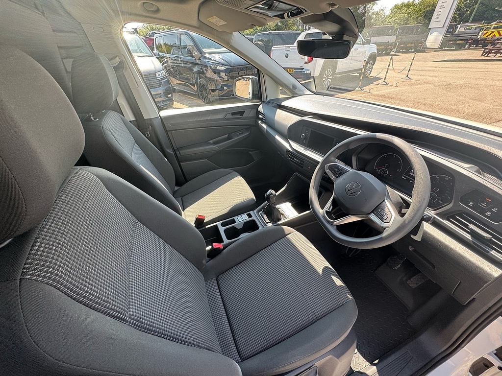 Volkswagen Caddy Maxi Commerce Pro Silver #9