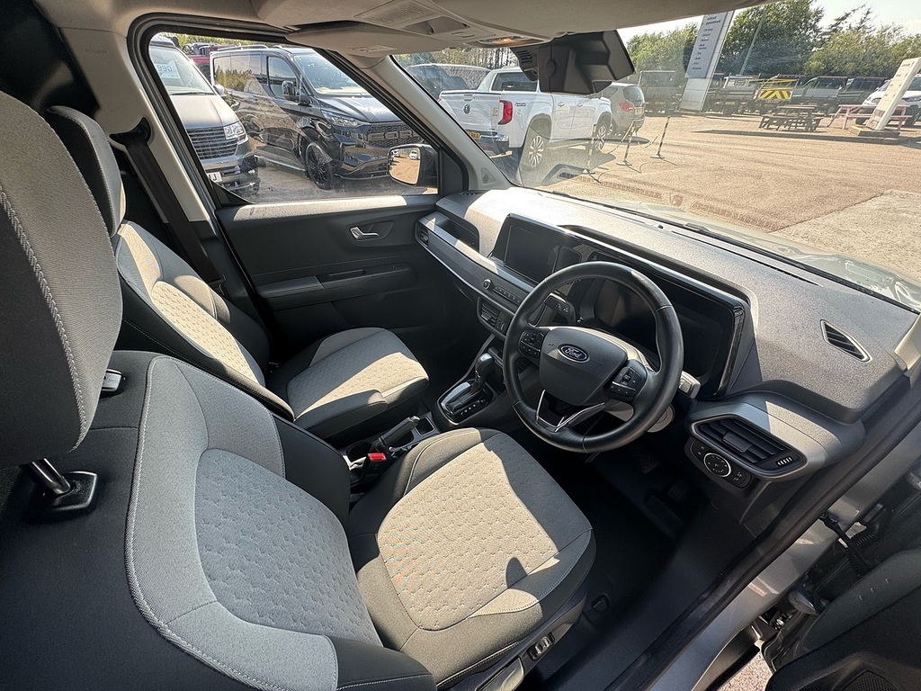 Ford Transit Courier Active 1.0 Ecoboost 125Ps Silver #9