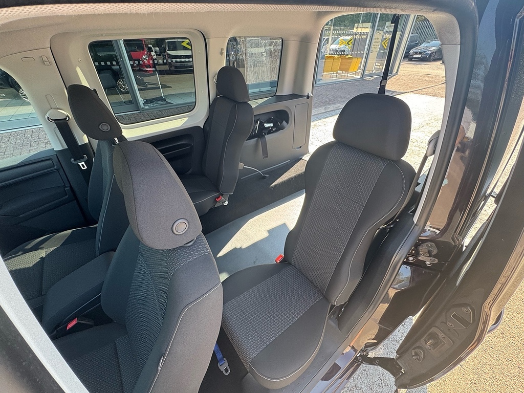 Volkswagen Caddy Life 2L Null Blue #23