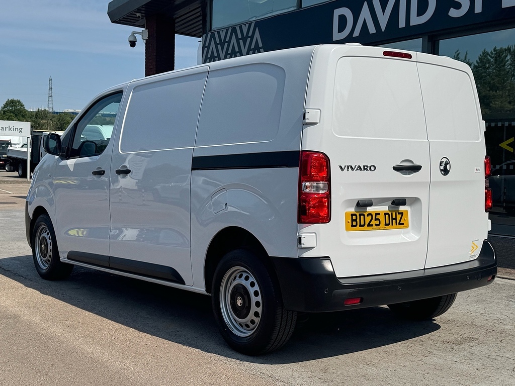 Vauxhall Vivaro Turbo D Prime 120Ps With Air Con, Lane Assist Pl White #4