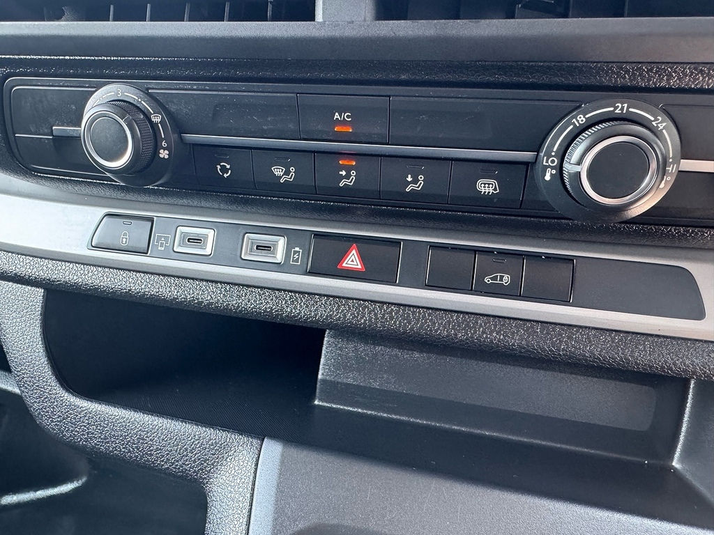 Vauxhall Vivaro Mpv Grey #20