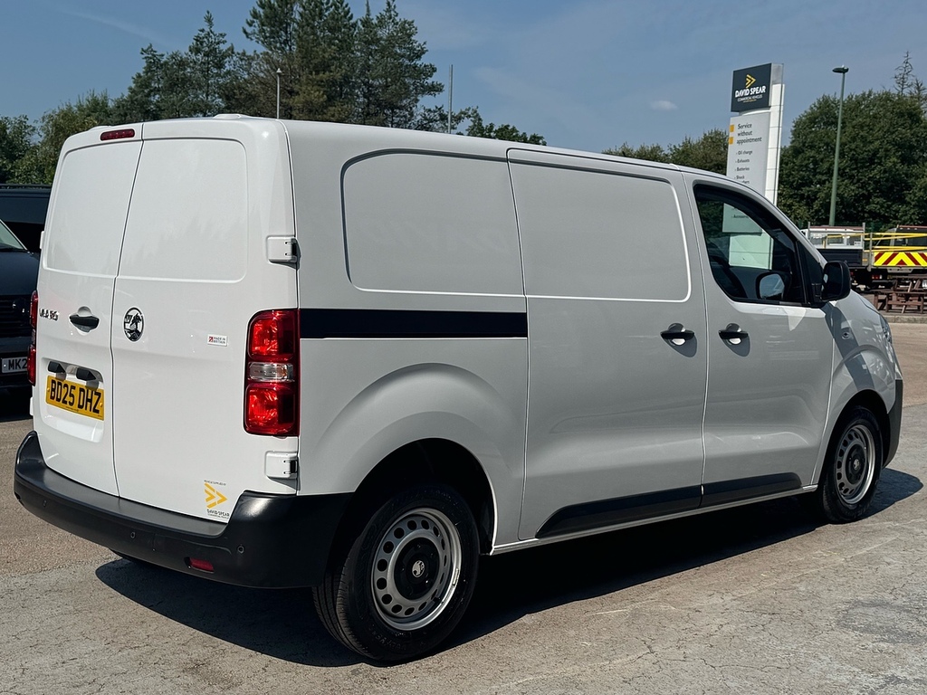Vauxhall Vivaro Turbo D Prime 120Ps With Air Con, Lane Assist Pl White #2