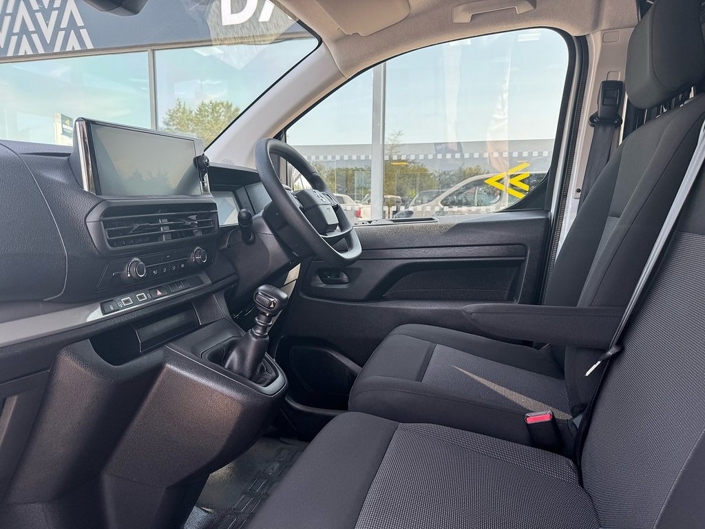 Vauxhall Vivaro Mpv Grey #21