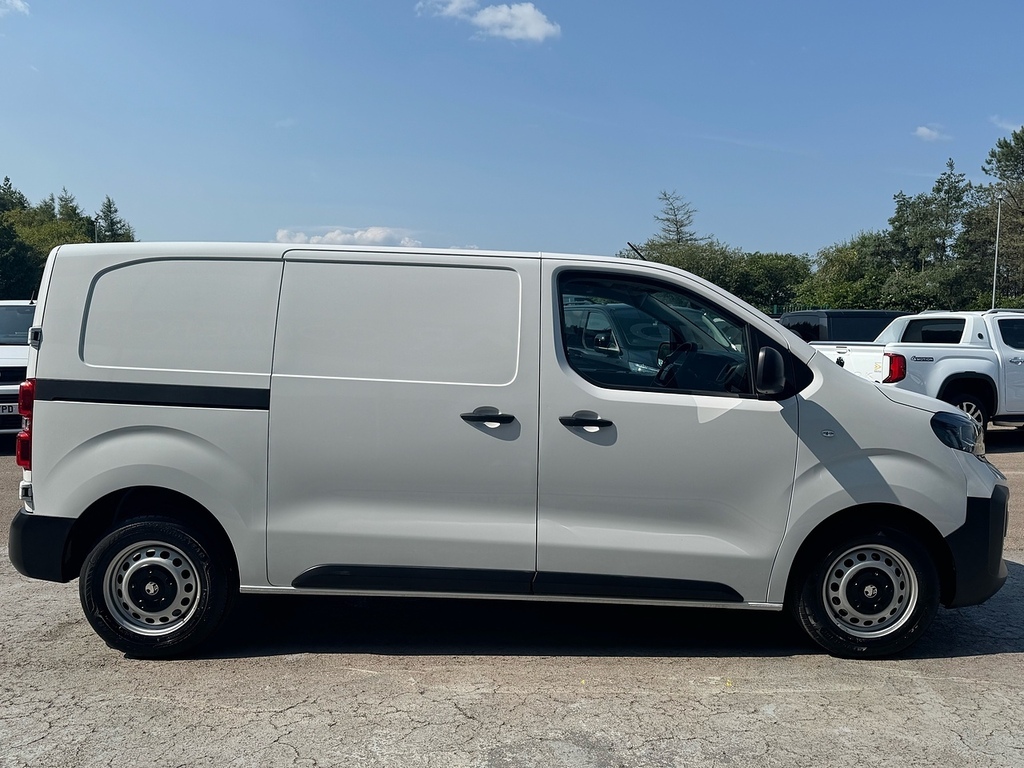 Vauxhall Vivaro Mpv Grey #11