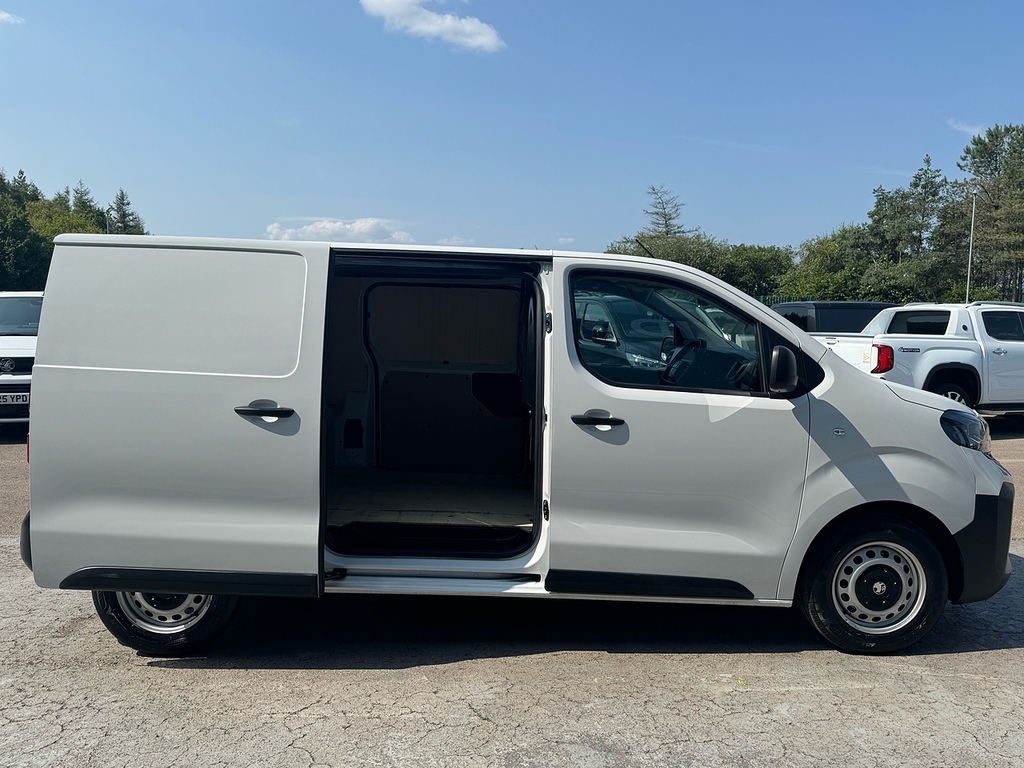 Vauxhall Vivaro Mpv Grey #13