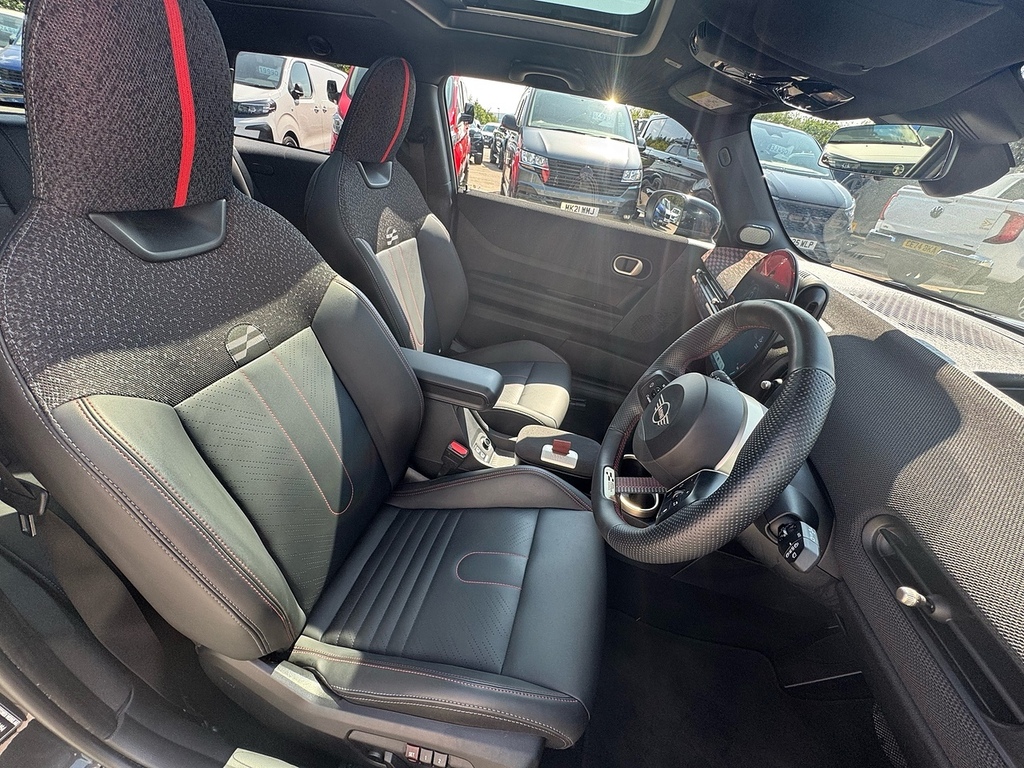 Mini Hatch 160Kw Se Exclusive 54Kwh Blue #18
