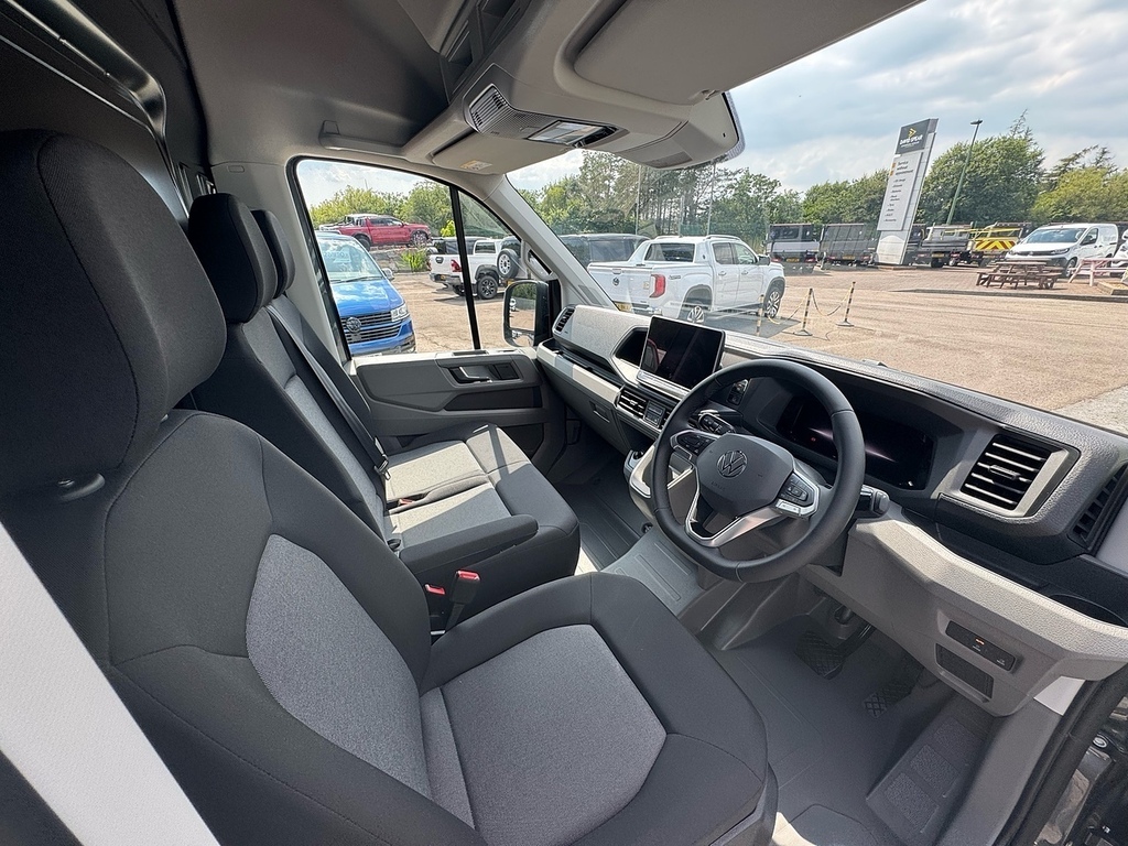 Volkswagen Crafter Tdi 140Ps Cr35 Commerce Plus Mwb With Air Con, Rev Grey #2