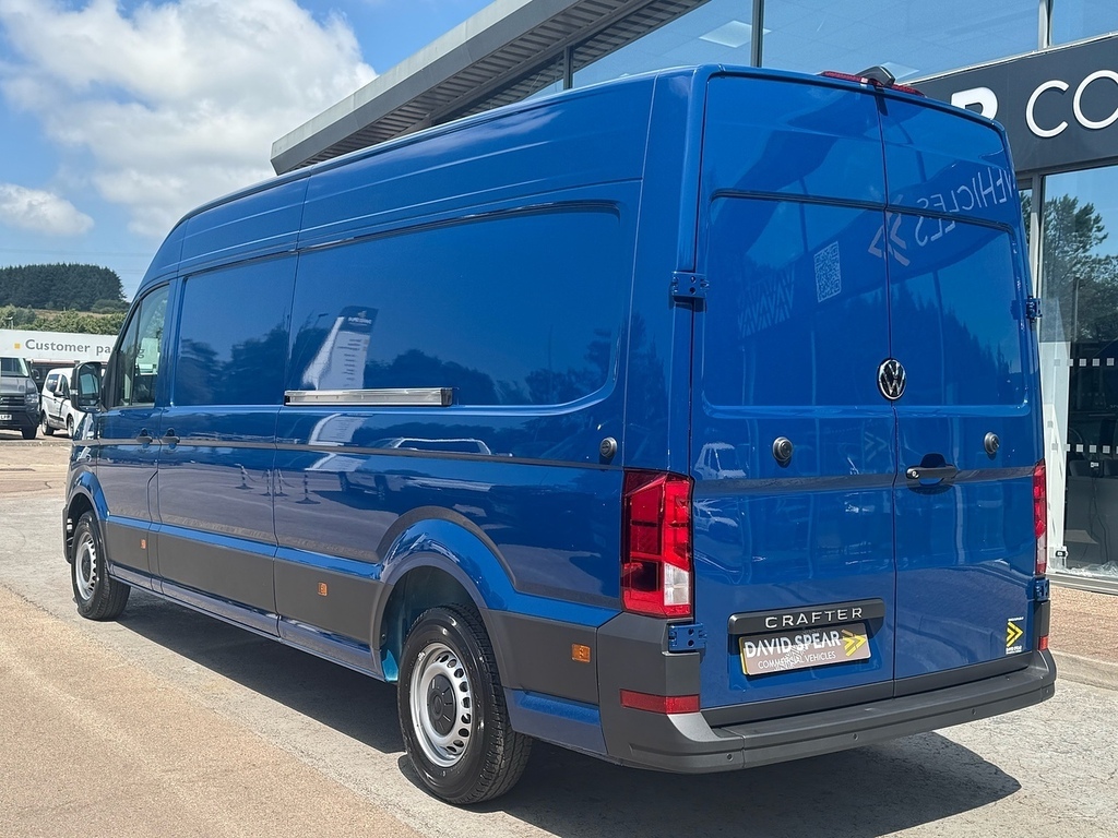 Volkswagen Crafter Tdi 140Ps Cr35 Commerce Plus Lwb 4.3M With Blue #3