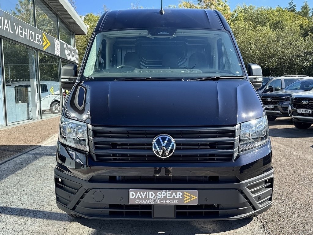Volkswagen Crafter Tdi 140Ps Cr35 Commerce Plus Mwb With Air Con, Hea Black #4