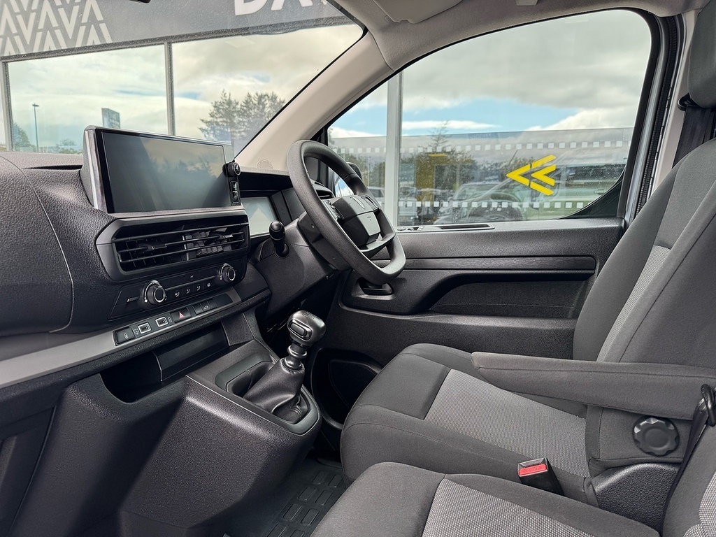Peugeot Expert 2.0 Bluehdi 145 Professional Van Panel Van White #26