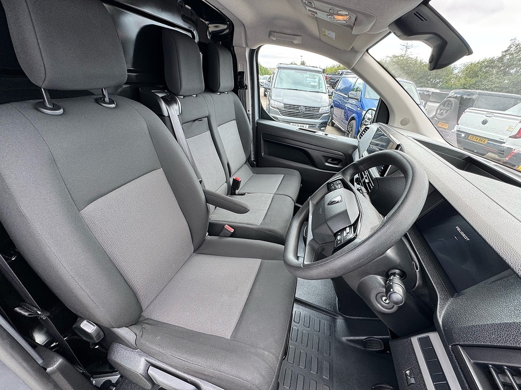 Peugeot Expert 2.0 Bluehdi 145 Professional Van Panel Van White #25