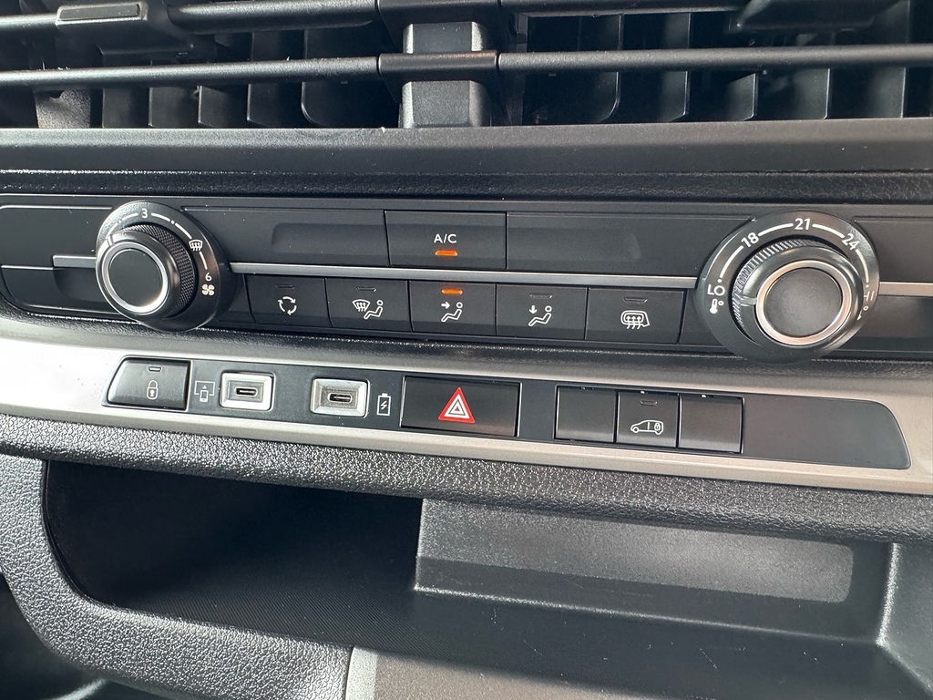Peugeot Expert 2.0 Bluehdi 145 Professional Van Panel Van White #13