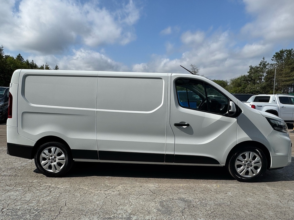Nissan Primastar 2.0 Dci 110 Tekna L2 H1 3.0T Panel Van White #12
