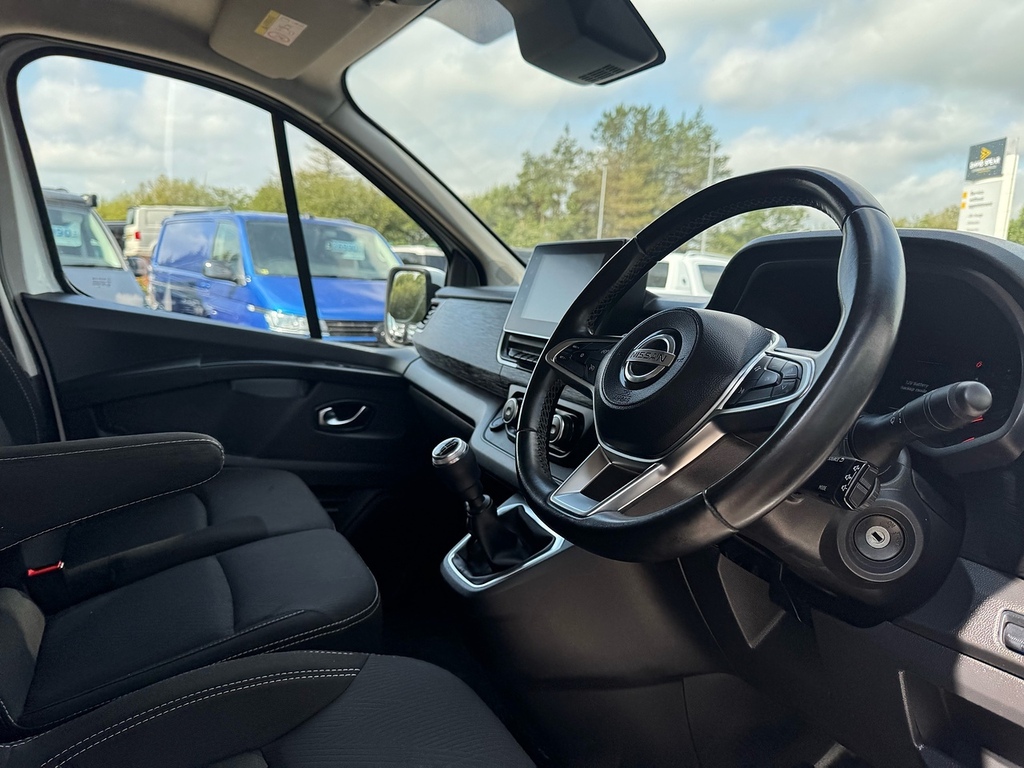 Nissan Primastar Dci 30 Tekna L2 130Ps With Reverse Camera, Air Con White #5