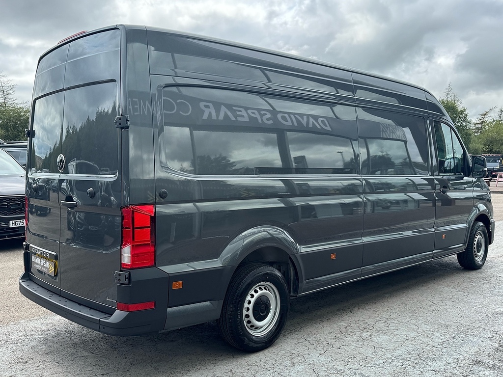 Volkswagen Crafter Tdi Cr35 Commerce Plus 4Motion Lwb 177Ps With Grey #2