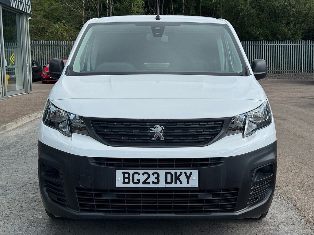 Peugeot Partner Bluehdi 850 Professional Premium 100Ps 5 Seater White #6
