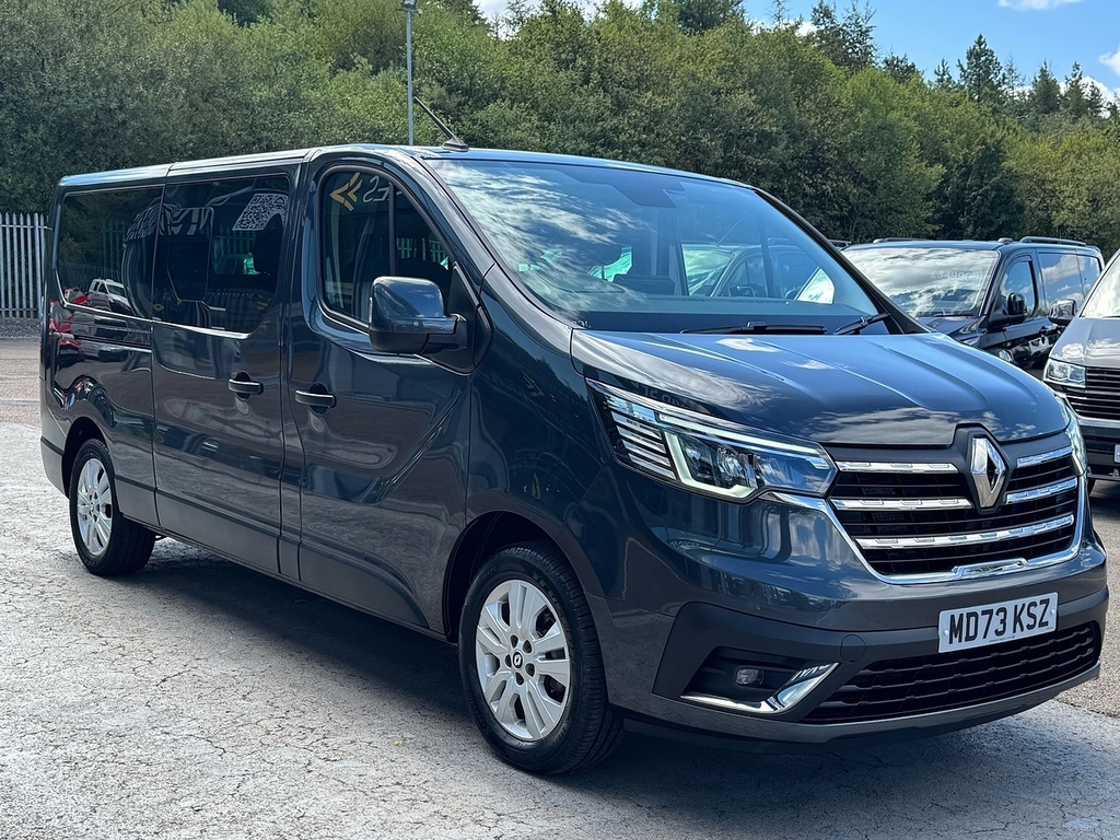 Renault Trafic Dci Ll30 Sport 150Ps 9 Seater Minibus L2 Lwb No Va Grey #3
