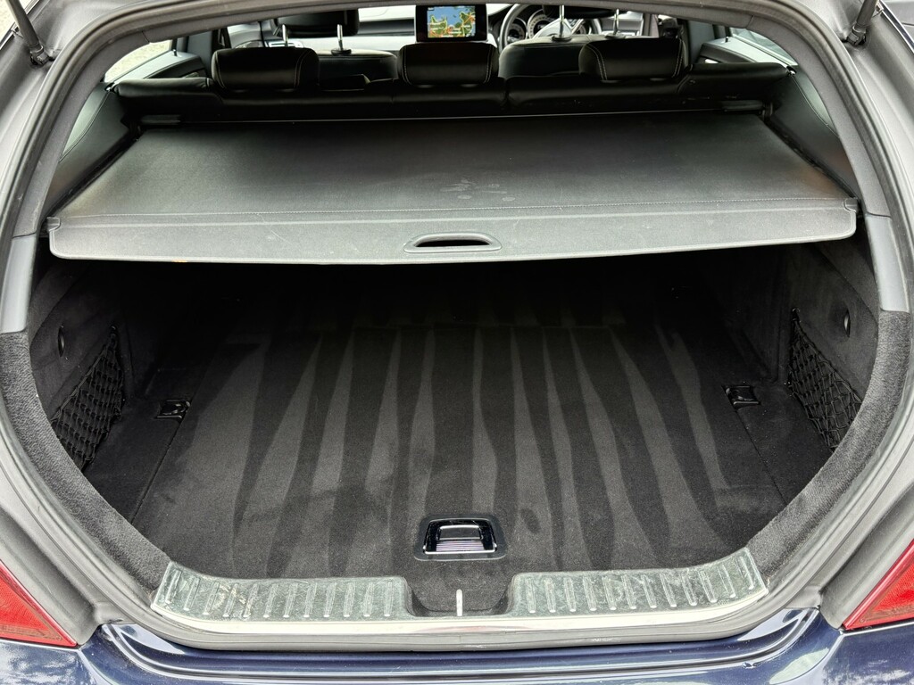 Mercedes-Benz CLS 350D Amg Line Premium Plus 9G-tronic Black #20