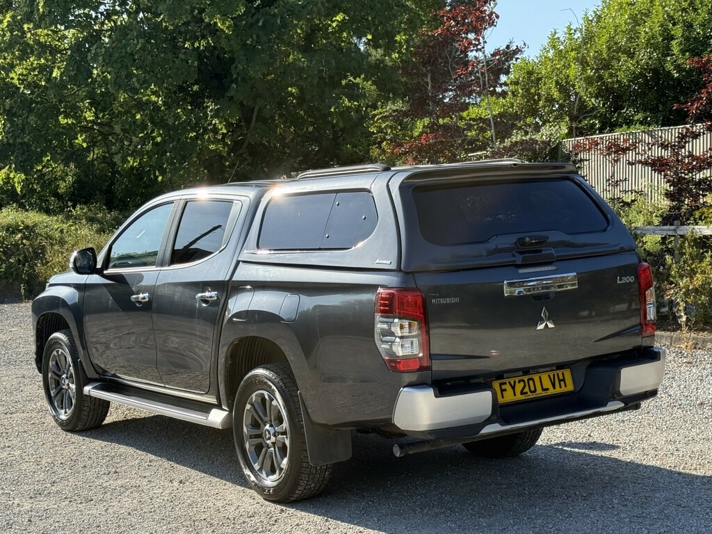 Mitsubishi L200 2.2 Di-d Dc Barbarian X Grey #6