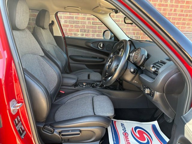 Mini Clubman 1.5 Cooper Estate 6Dr Red #3