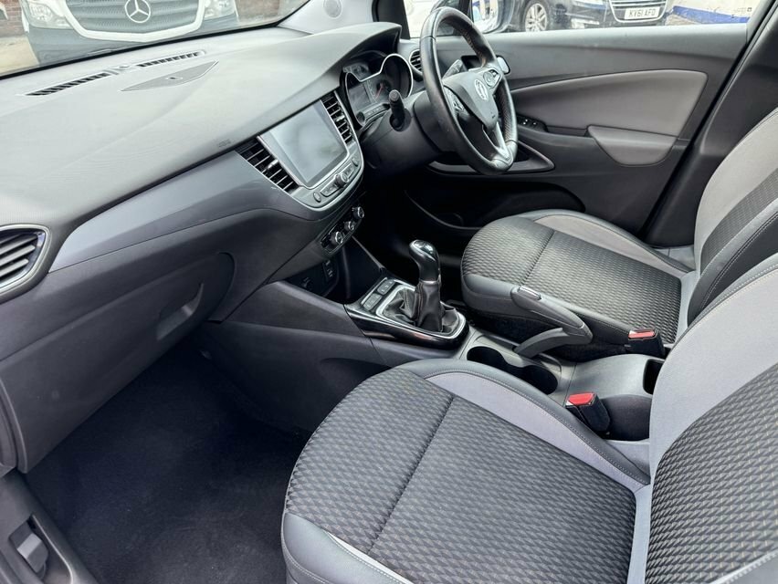 Vauxhall Crossland X 1.2L Elite Nav White #5
